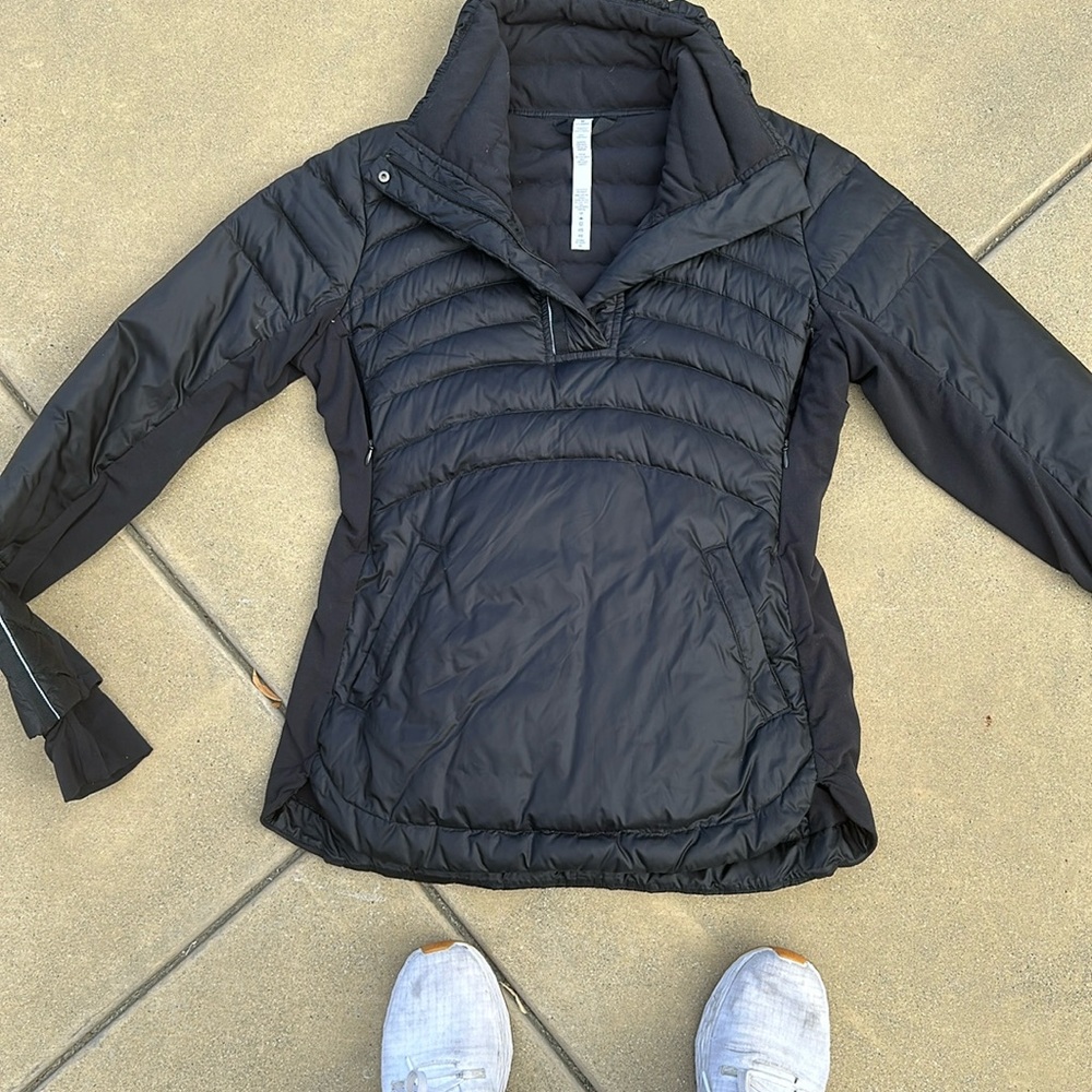 Lululemon pull over jacket